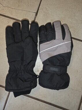 Mountain Ridge Large Black Winter Gloves